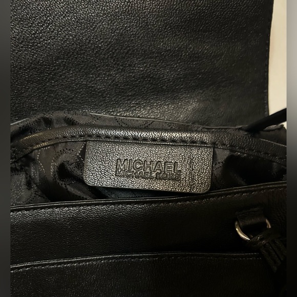 Michael Kors Black cross body purse - Picture 3 of 4